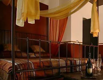Residencia El Chupito Holistic 2*